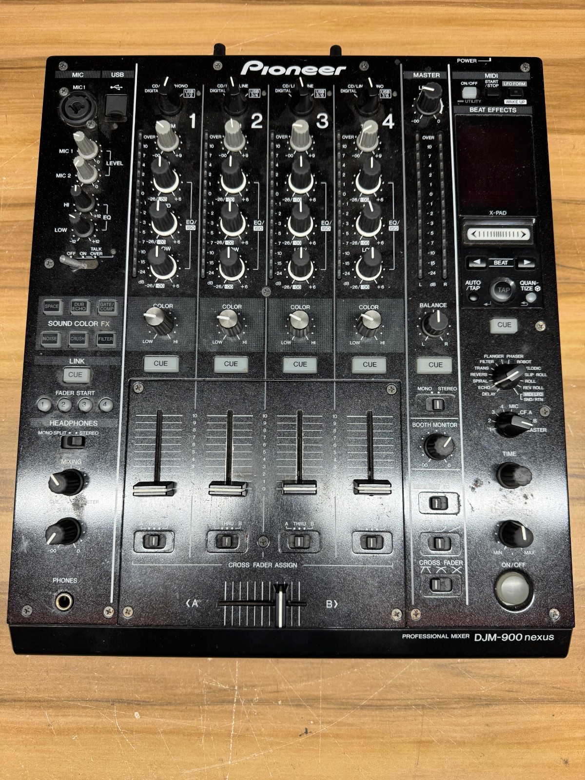 Pioneer Professional DJM-900 Nexus 4 Channel DJ Mixer