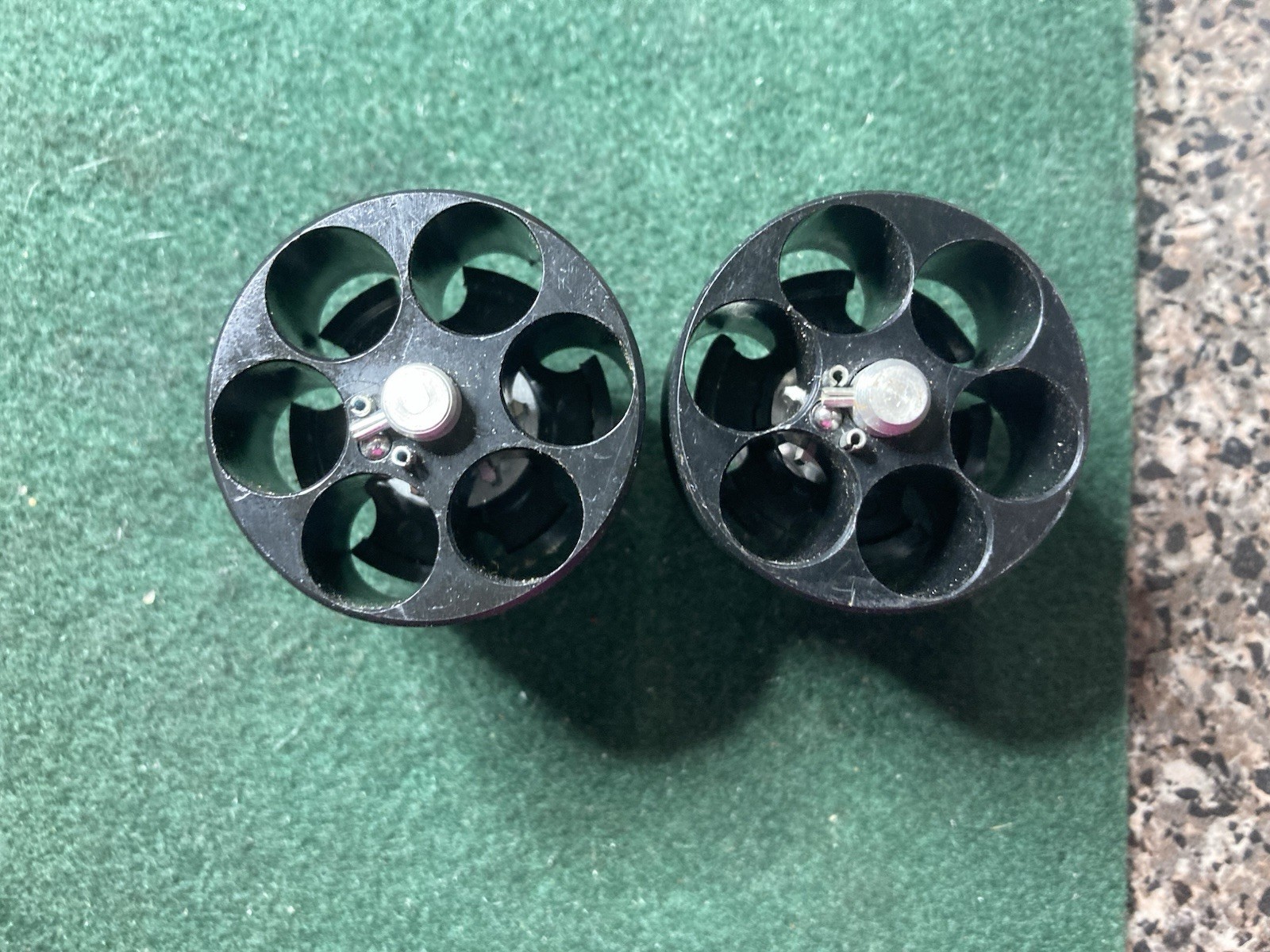 2 HKS Speedloaders - 6 rounds