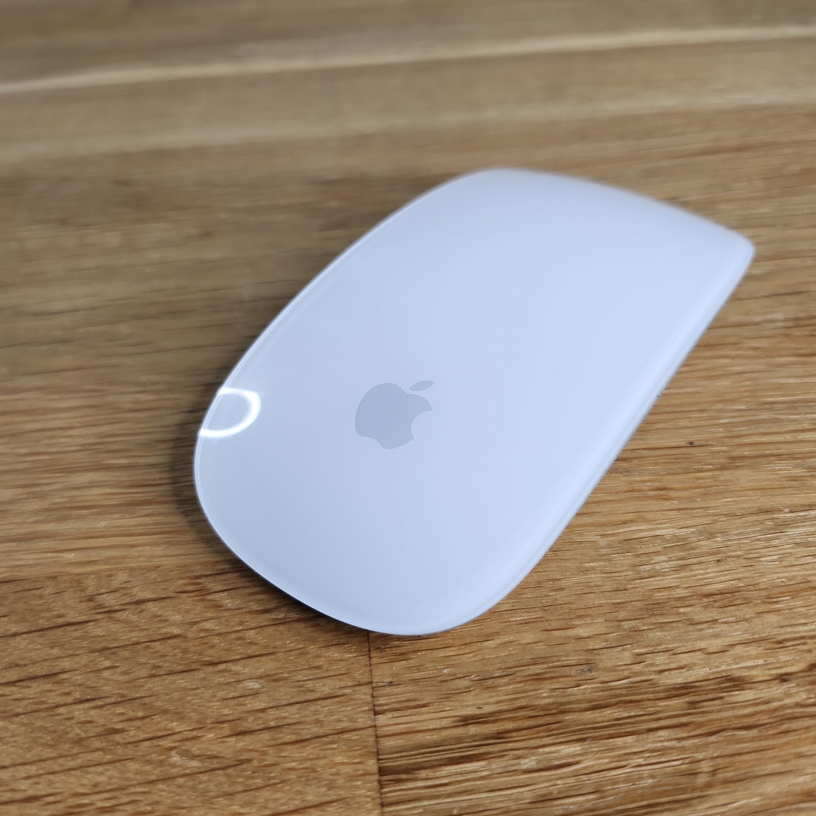 Apple A1296 Mouse Wireless Tactile Multi-Touch 3Vd Original User WORKS