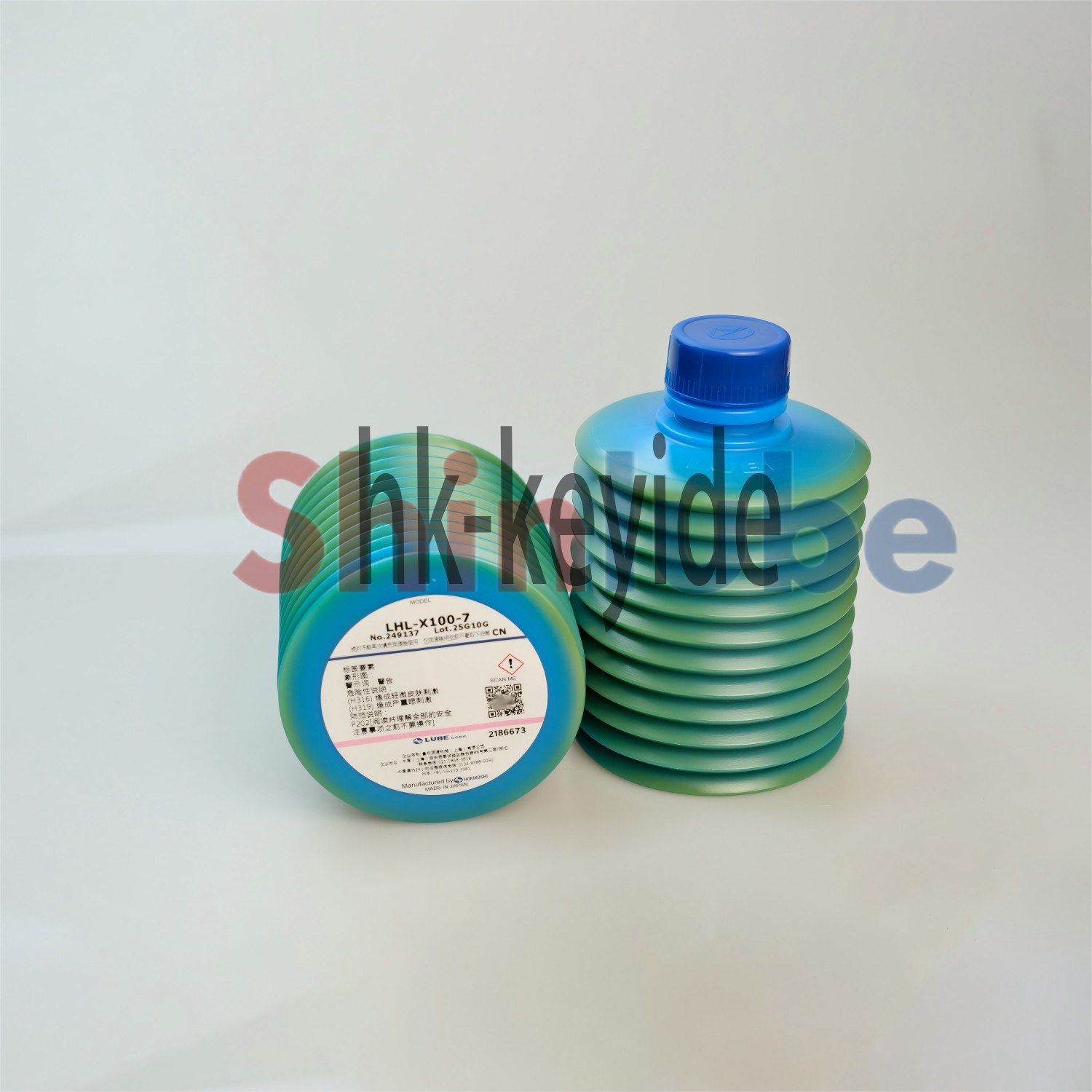 Japan LUBE CORP Original LHL-X100-7 249137 Grease Cartridge (700g)