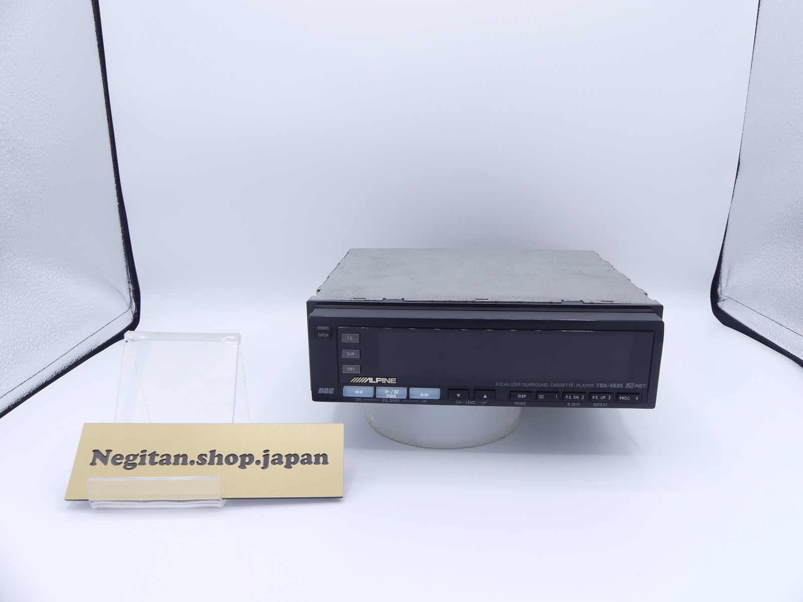 Alpine TDA-5635 Graphic Equalizer Spectrum Analyzer Surround Cassette player DSP