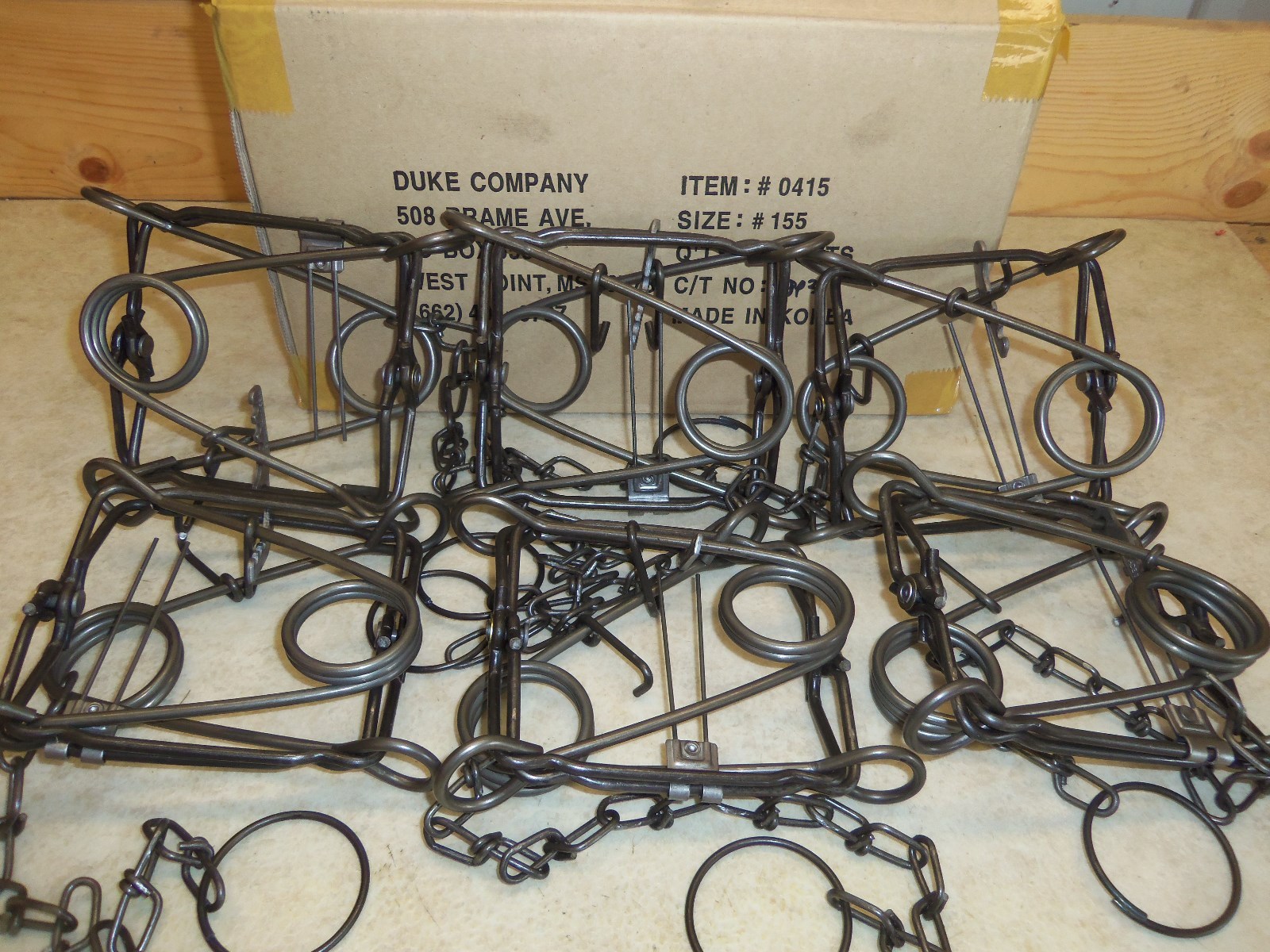 6 Duke 155 Body Grip Traps 0415 Trapping Groundhog Marten Fisher Raccoon Skunk