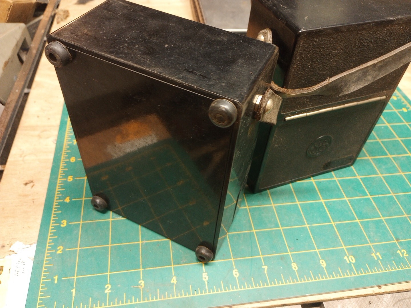 2 Vintage Ge Test Meters