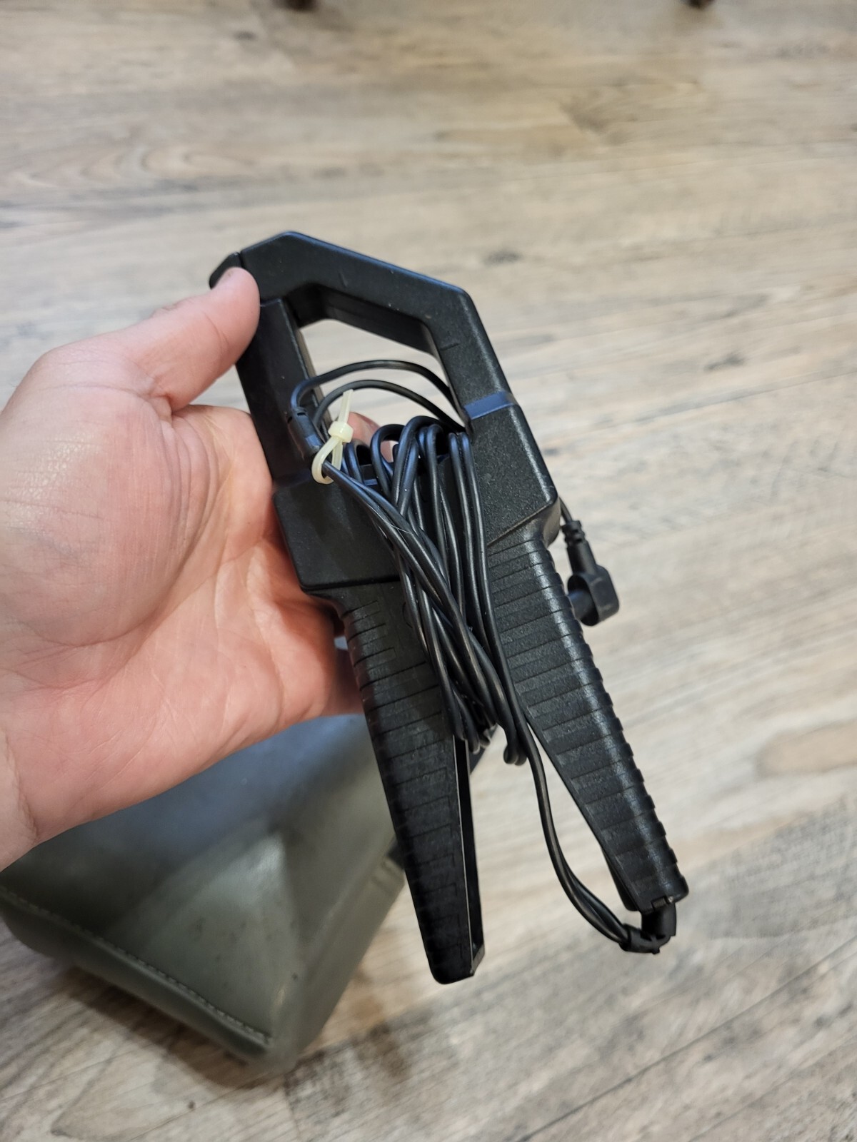 FLUKE 80i-400 ELECTRIC AC CURRENT CLAMP VOLTAGE PROBE