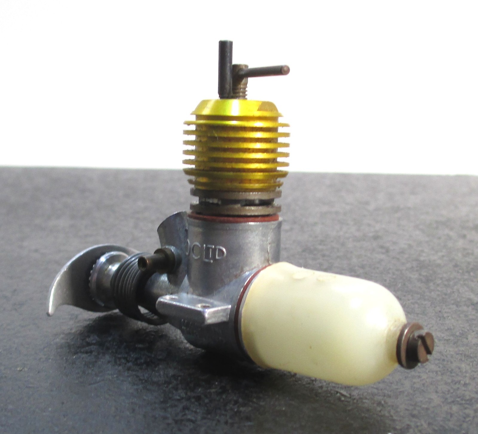 QUICKSTART DART 0.55cc 2-Stroke Diesel Engine for Control Line (Used)