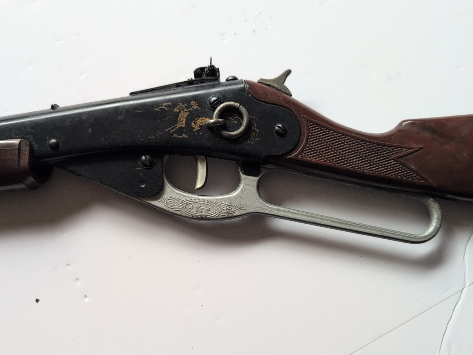 Vintage Daisy Model 94 BB Gun, Roger’s Arkansas USA (Weak)