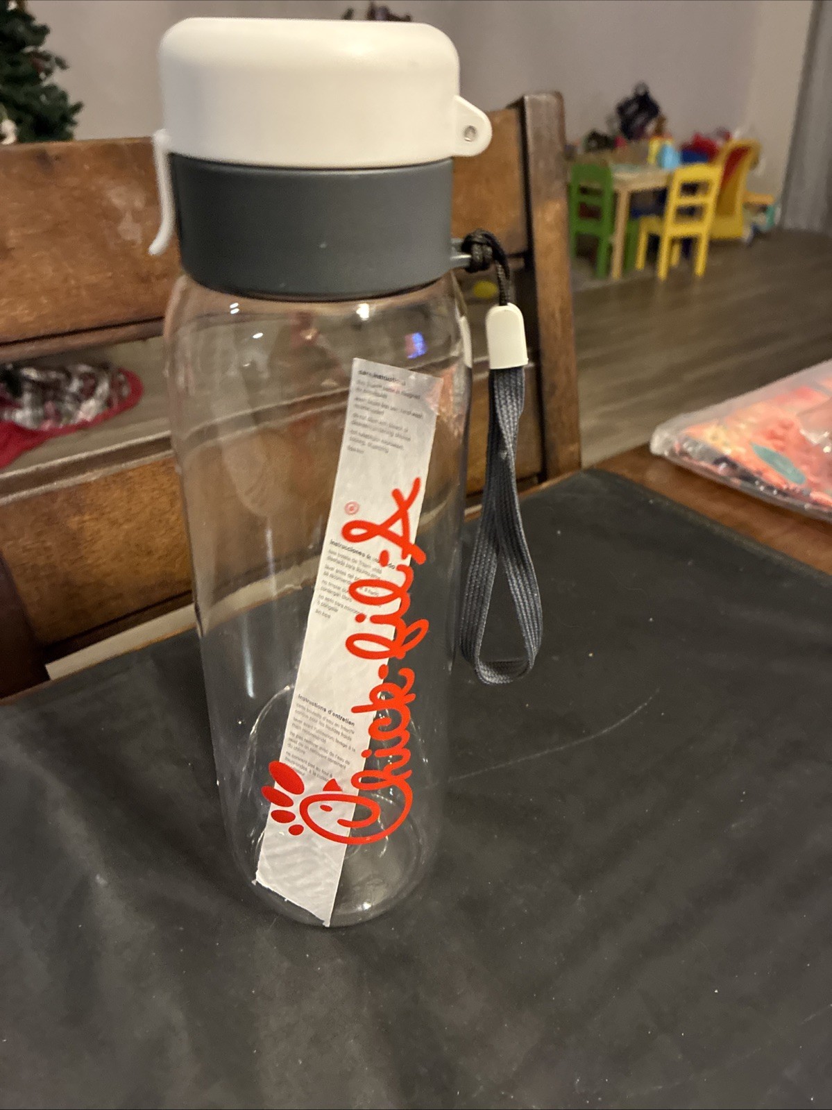 CHICK-FIL-A BPA-FREE clear, plastic Water Bottle New