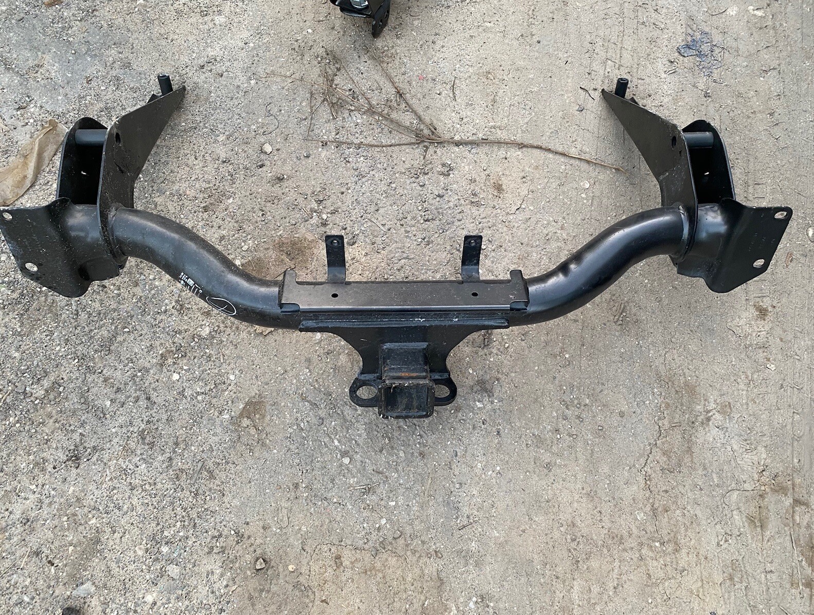 2020-2024 Chevrolet Silverado GMC Sierra Towbar Trailer Towing Hitch Receiver