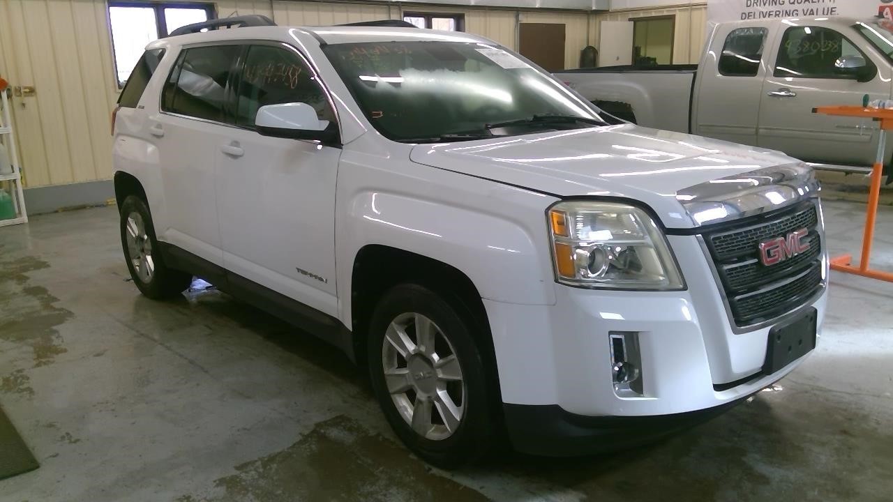 Used Front Right Fender fits: 2012 Gmc Terrain 4 mounting tabs Front Right Grade