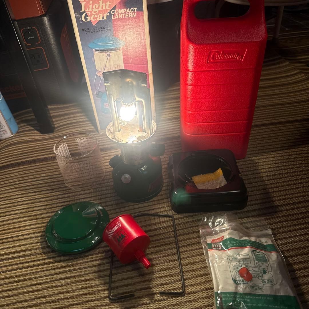 Coleman Pre-Owned 226A 749J Compact Lantern