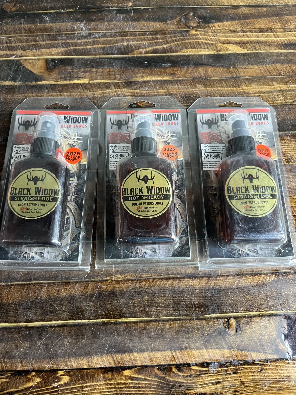 3 Pack Black Widow Deer Lures 2025 Season Hunting Scent Straight Doe Hot Ready