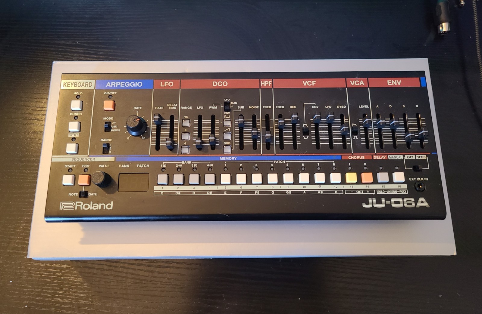 Roland Boutique JU-06A Synthesizer Sound Module Juno-106 Analog Modeling Synth