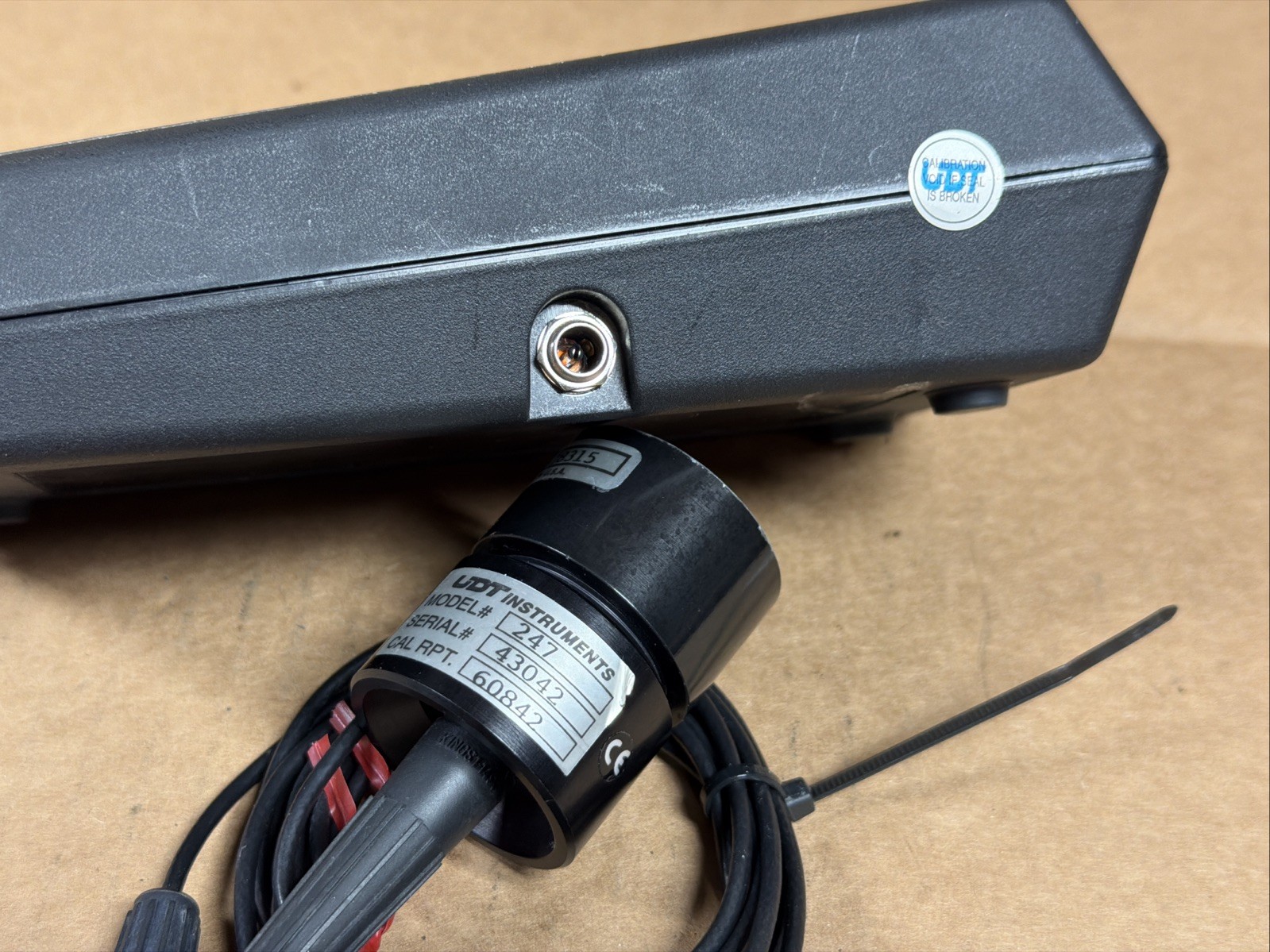 UDT Instruments Model 371 Optical Power Meter W/ Model 247 Radiometric Sensor