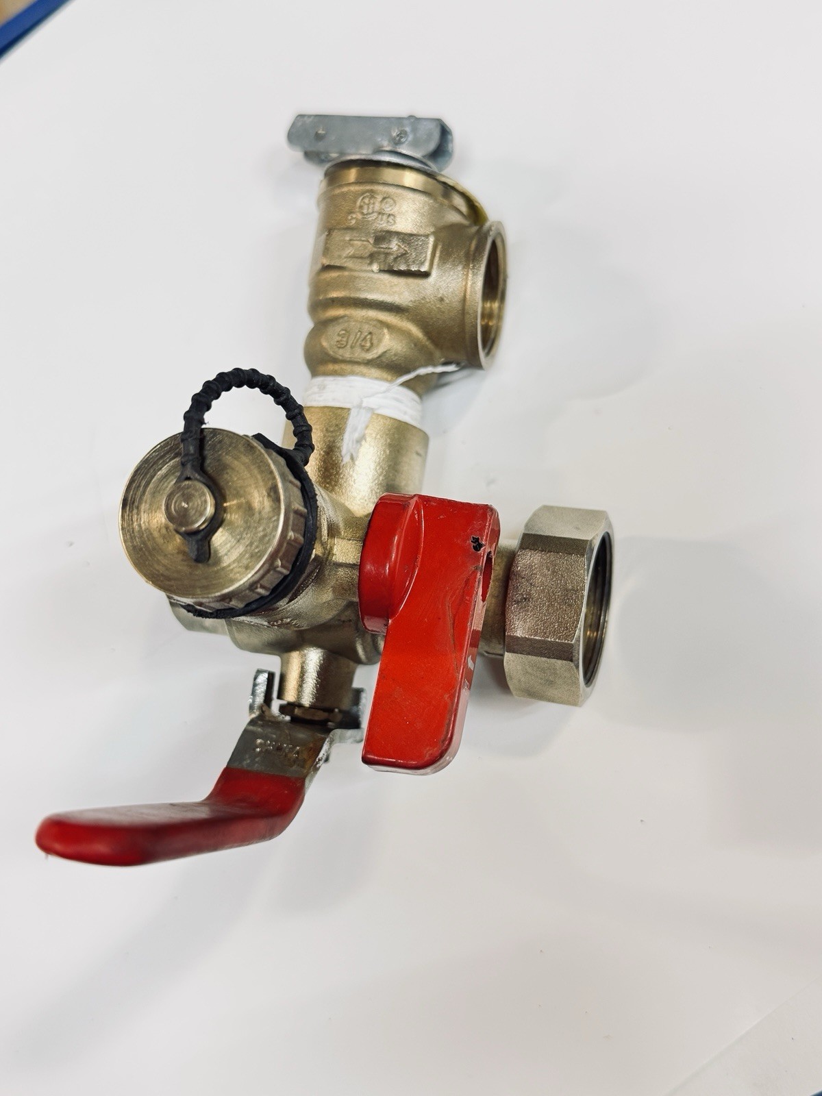 HYDRO MASTER Tankless Water Heater Service Pressure Relief Valve 3/4-In RED
