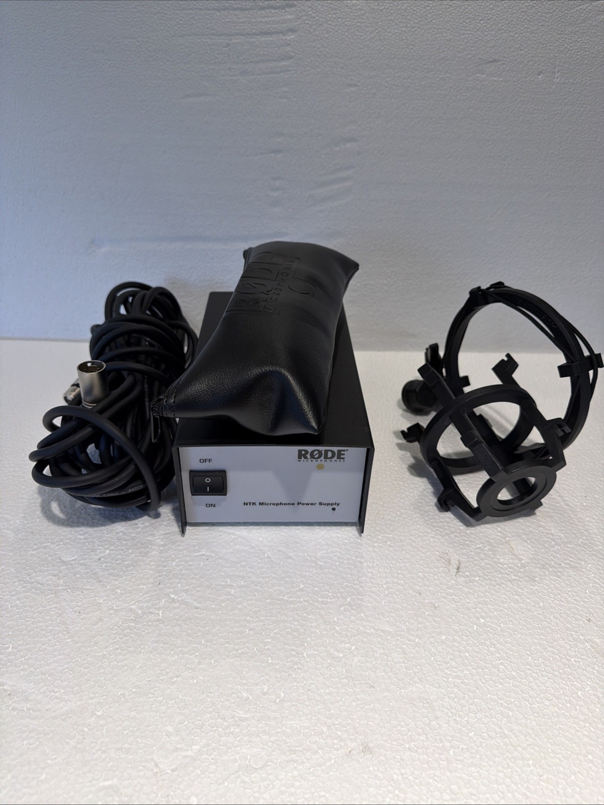 NTK MICROPHONE POWER SUPPLY AND MICROPHONE