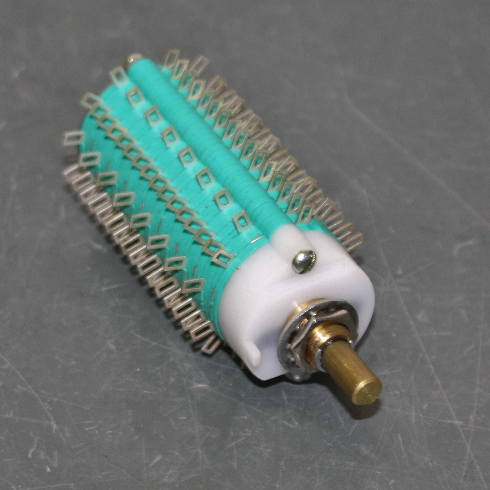 Electroswitch Rotary Selector Switch 205-1941, 12 Position, 16 Rows, 0113-001