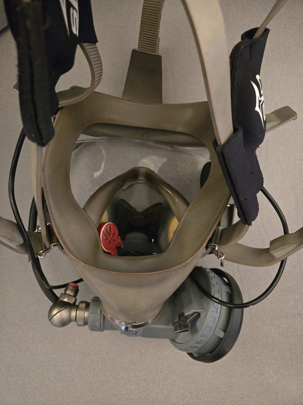 Interspiro Divator Mask With Comms Positive Pressure.