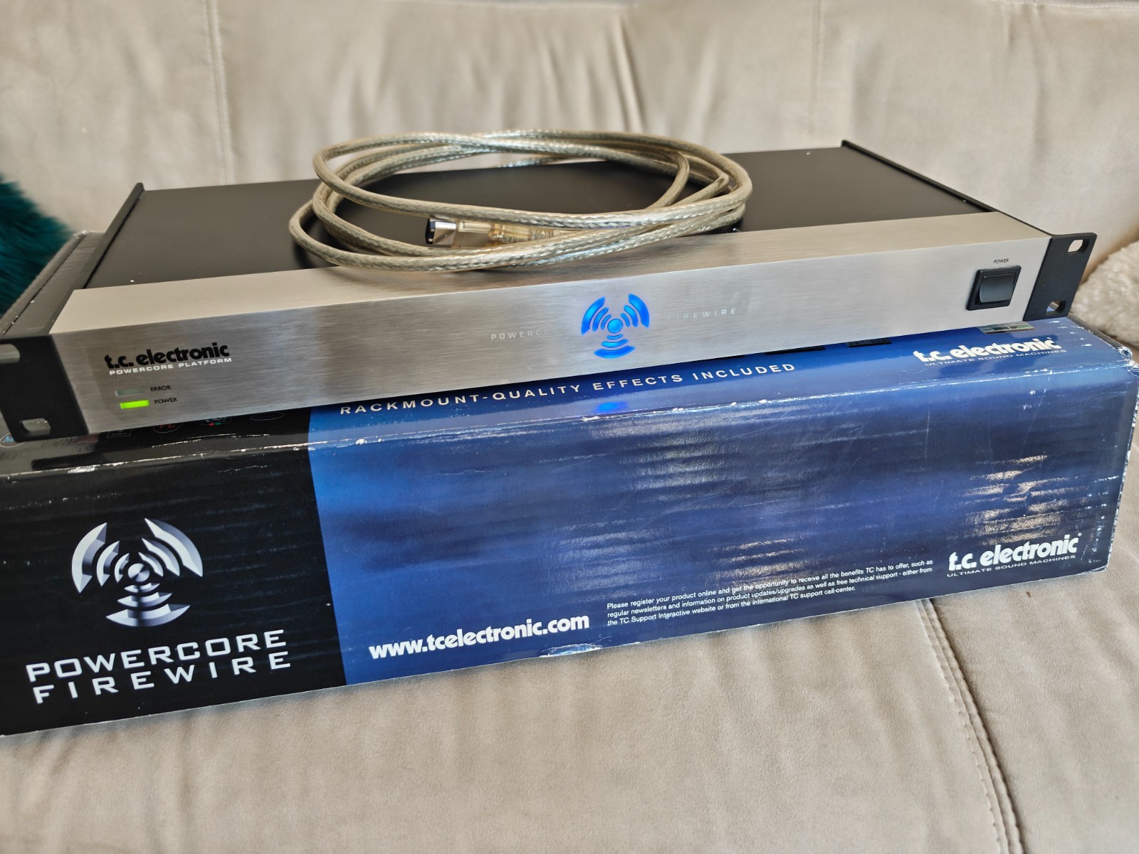 TC Electronic PowerCore x4 Firewire edition