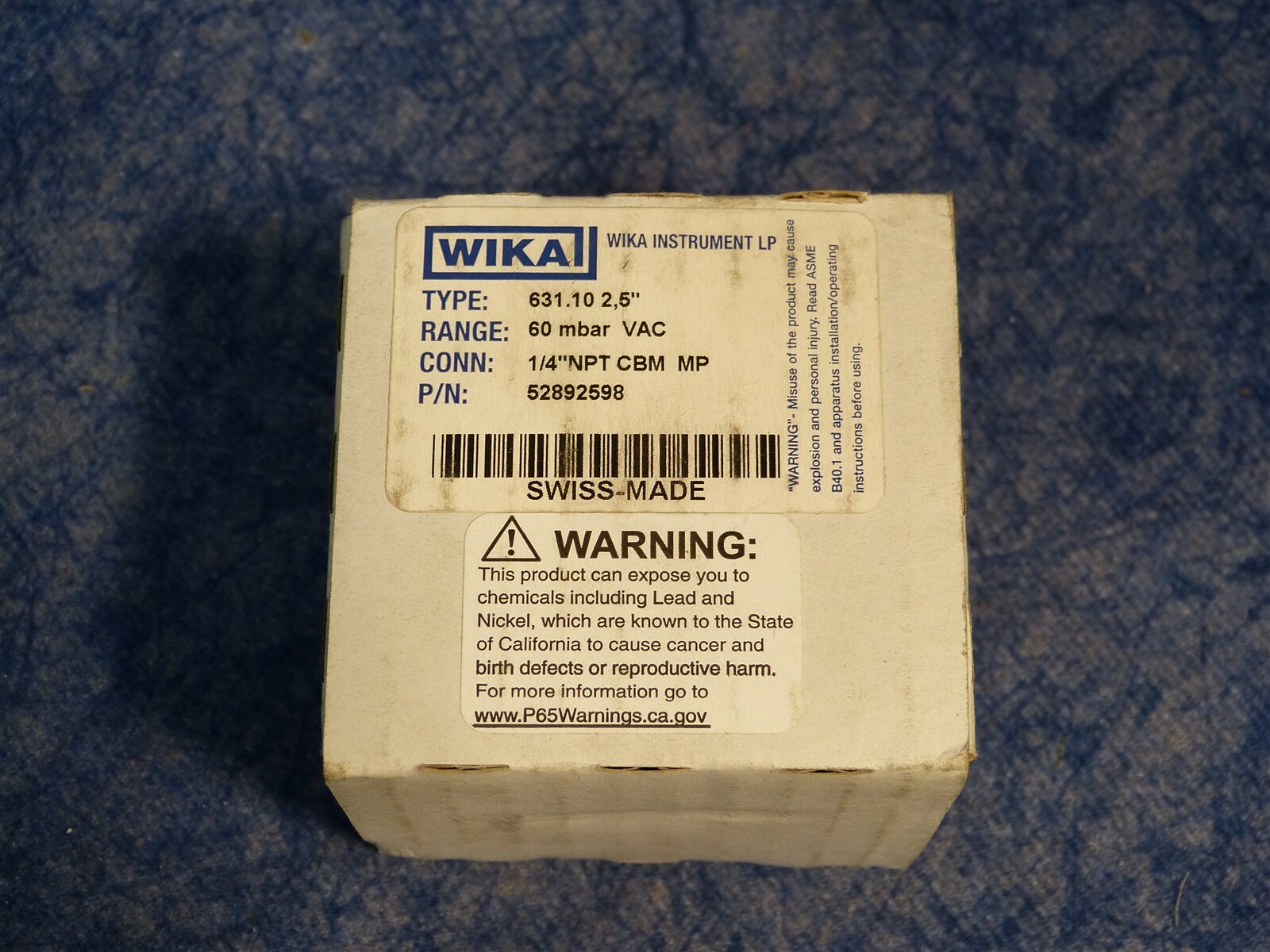 WIKA 52892598 / 1/4"NPT 2.5" Face 60 mbar VAC Gauge