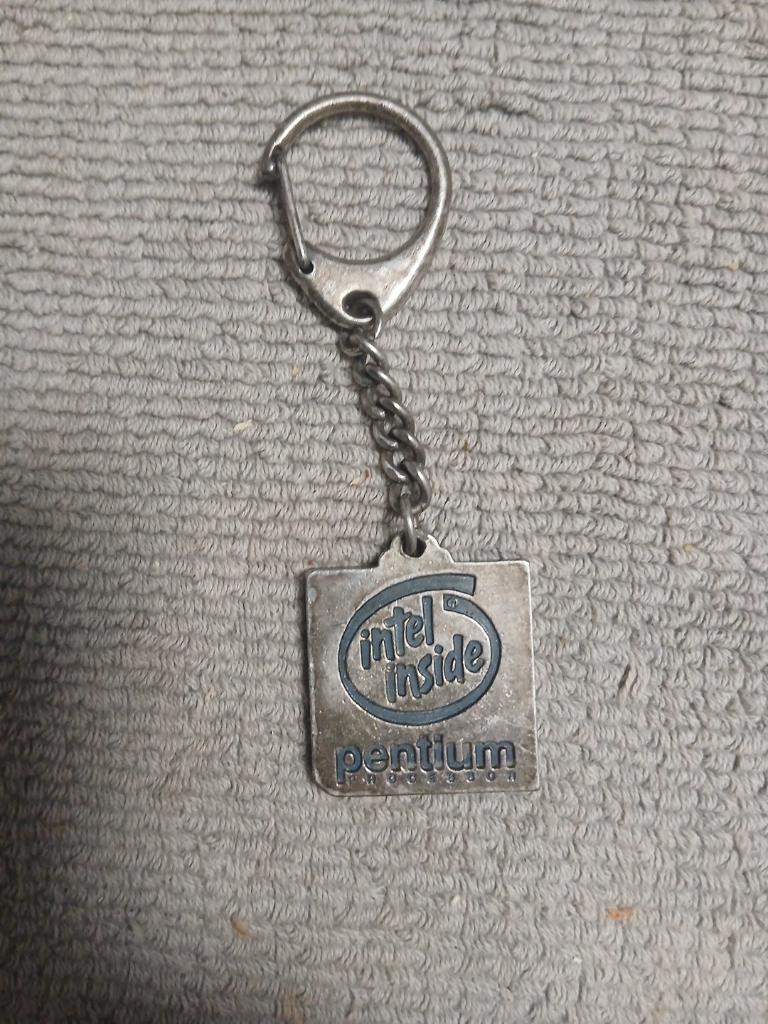Vintage Intel Inside Pentium Processor Keychain CPU Collectible Tech Memorabilia