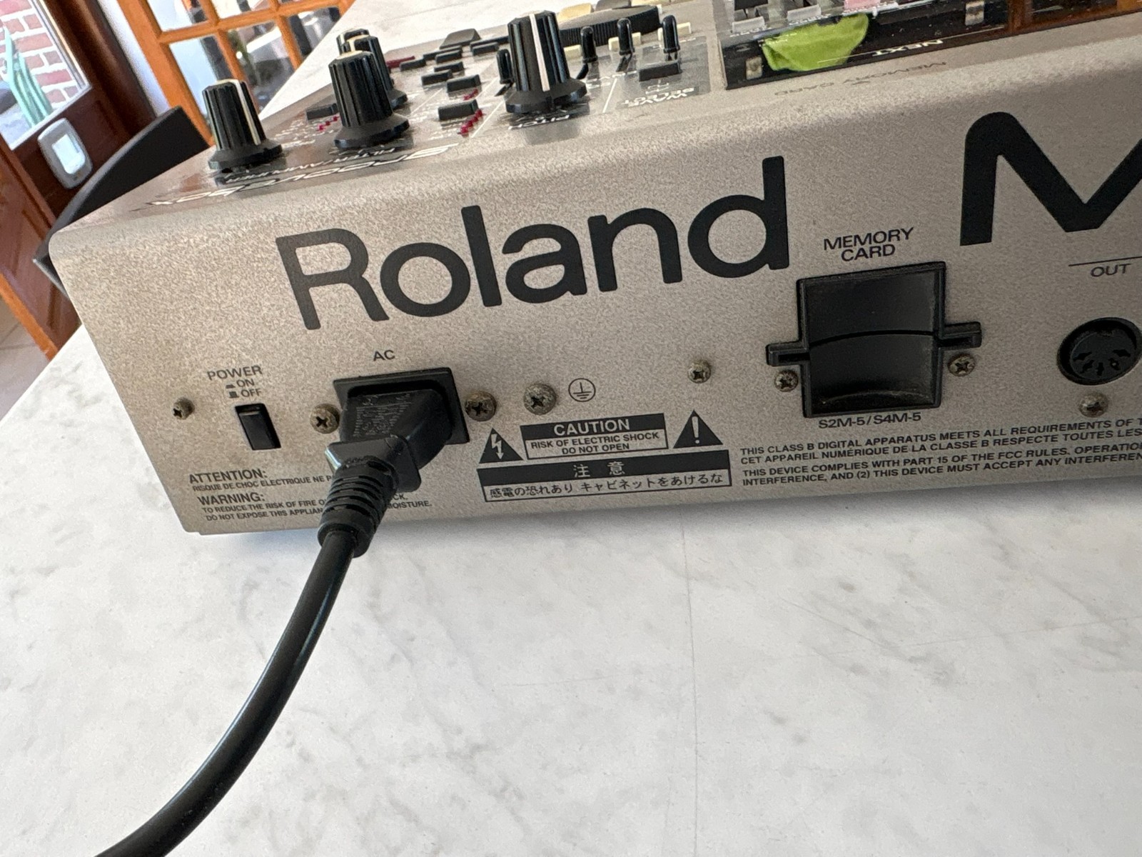 Roland MC505