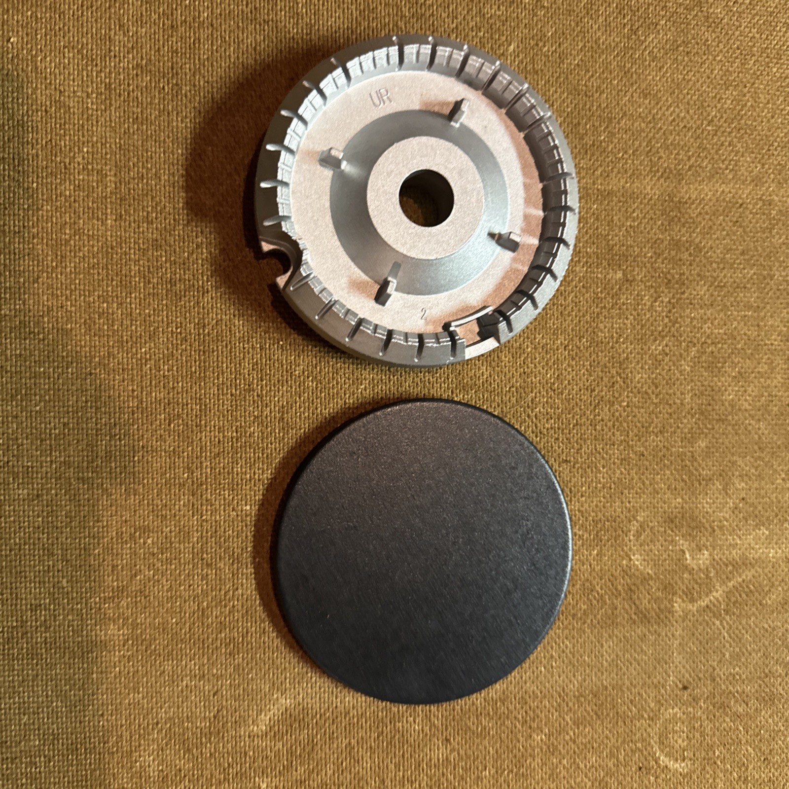Whirlpool Range Surface Burner HEAD & CAP W11352018