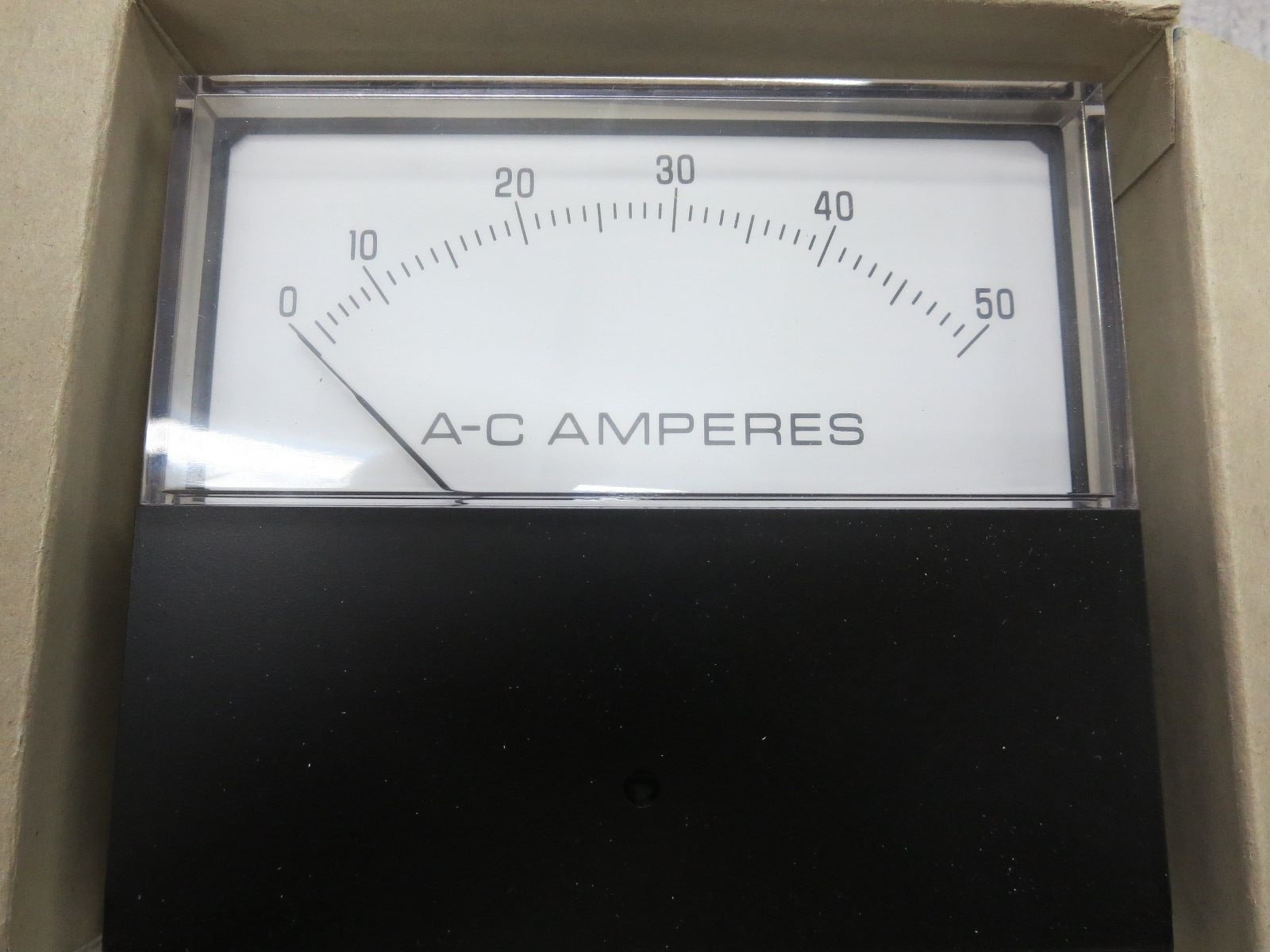 Yokogawa 251440NTNTA AC AMP I/V RTG 0-50A 40/70H Panel Meter