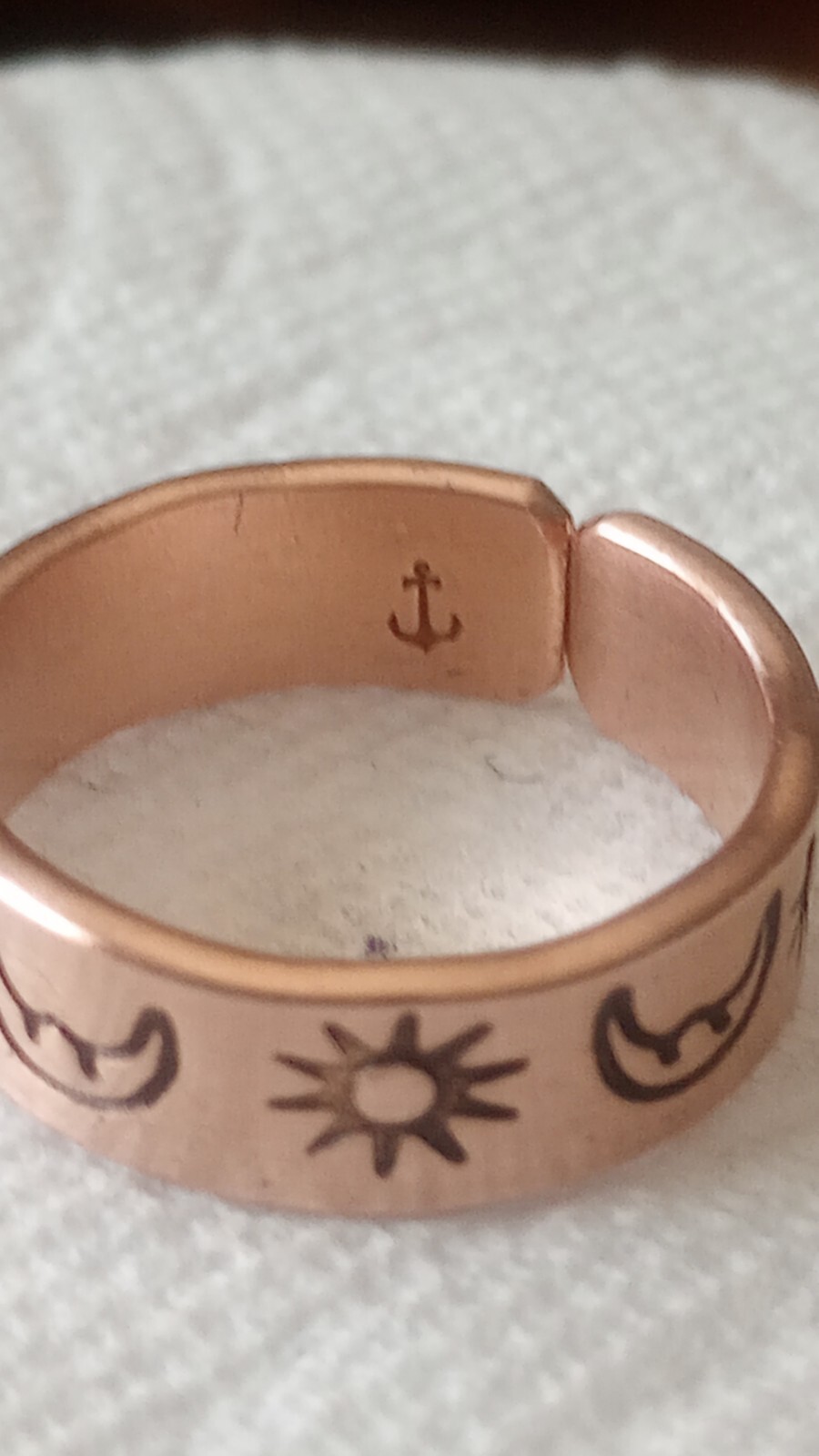 Craig's Copper Anchor Sun And Moon