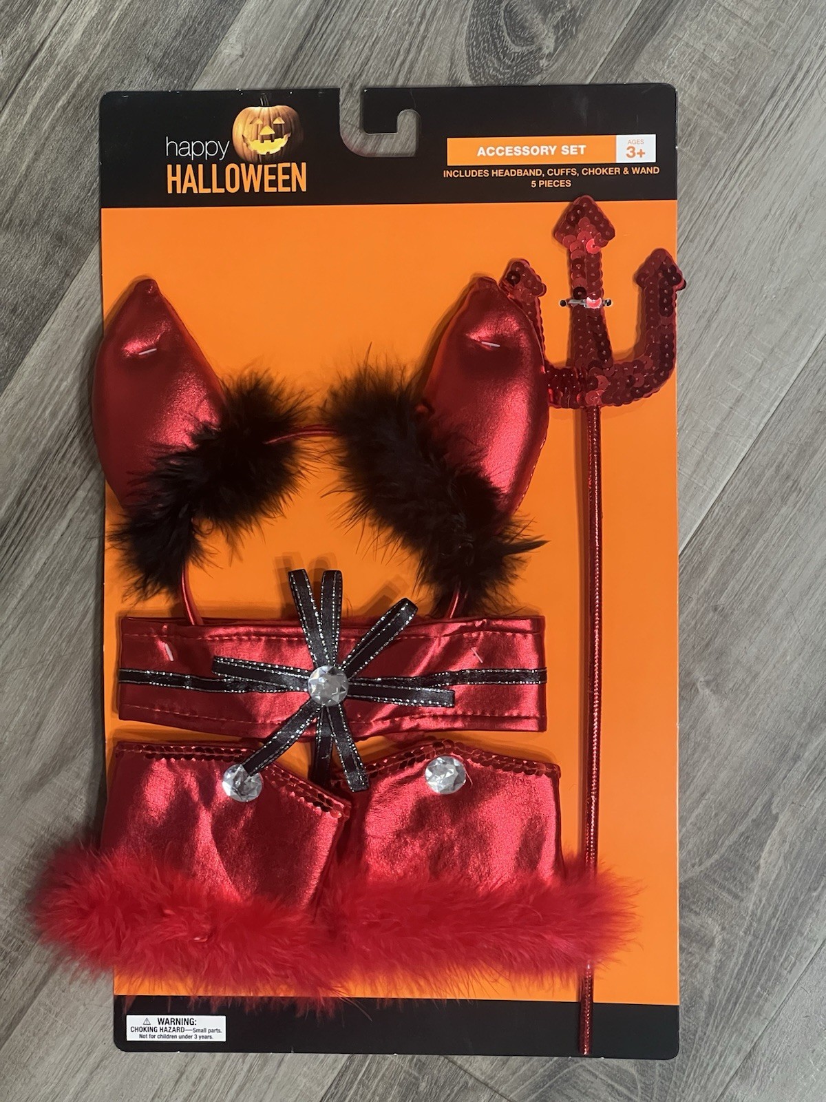 Devil Accessory Set includes Headband, Cuffs, Choker & Wand happy Halloween