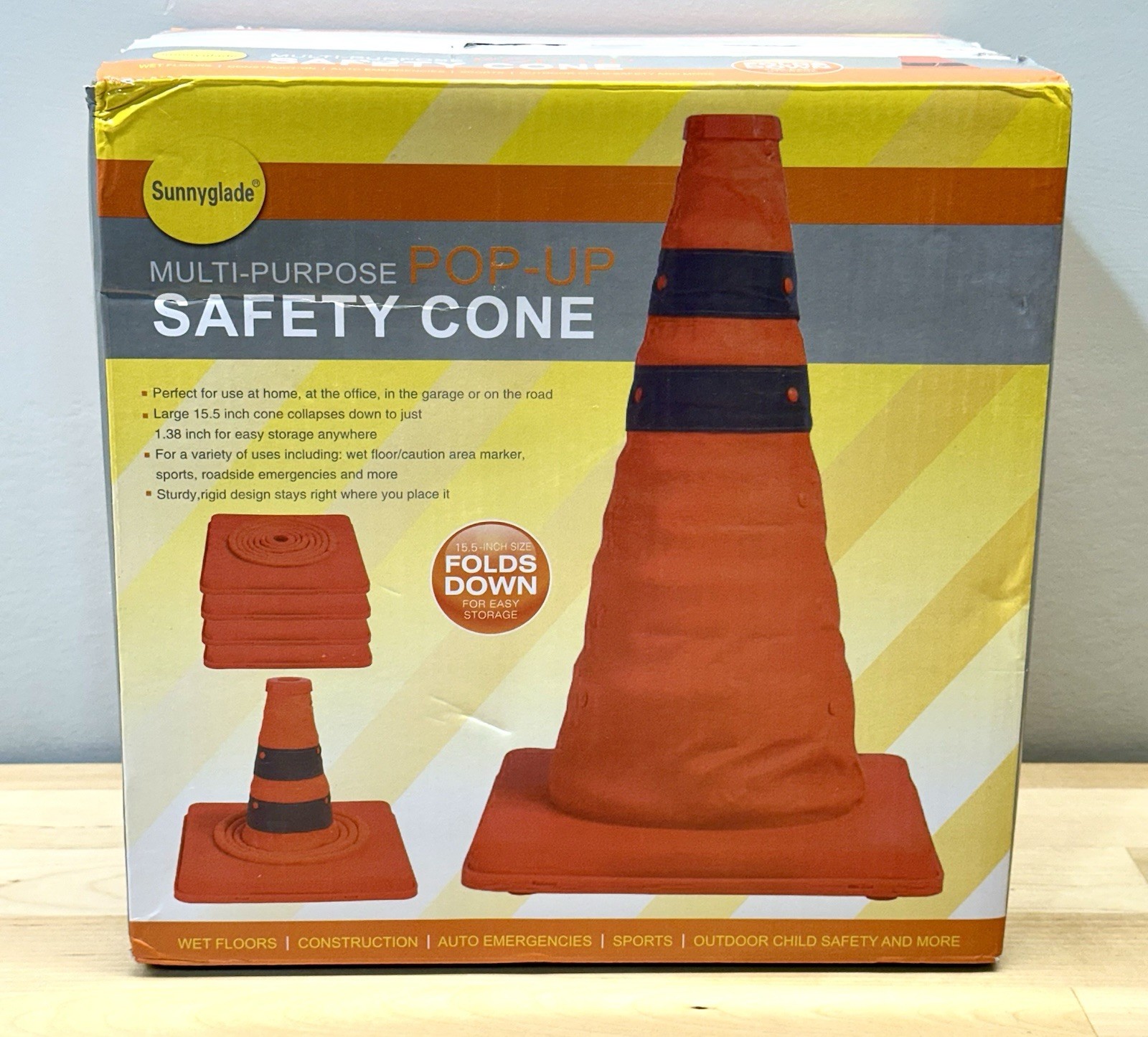 Sunnyglade 4 Pack 15.5” Collapsible Safety Traffic Cones Pop up Orange OPEN BOX