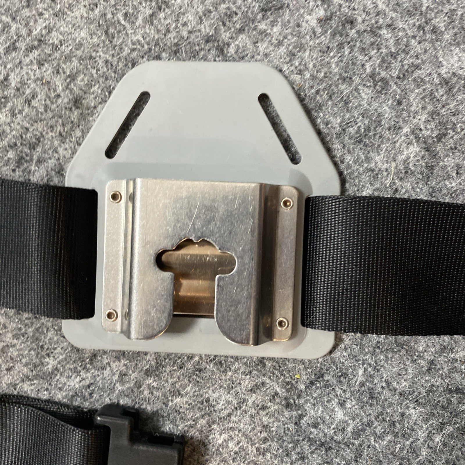 Move Method camera belt system Quick Release
