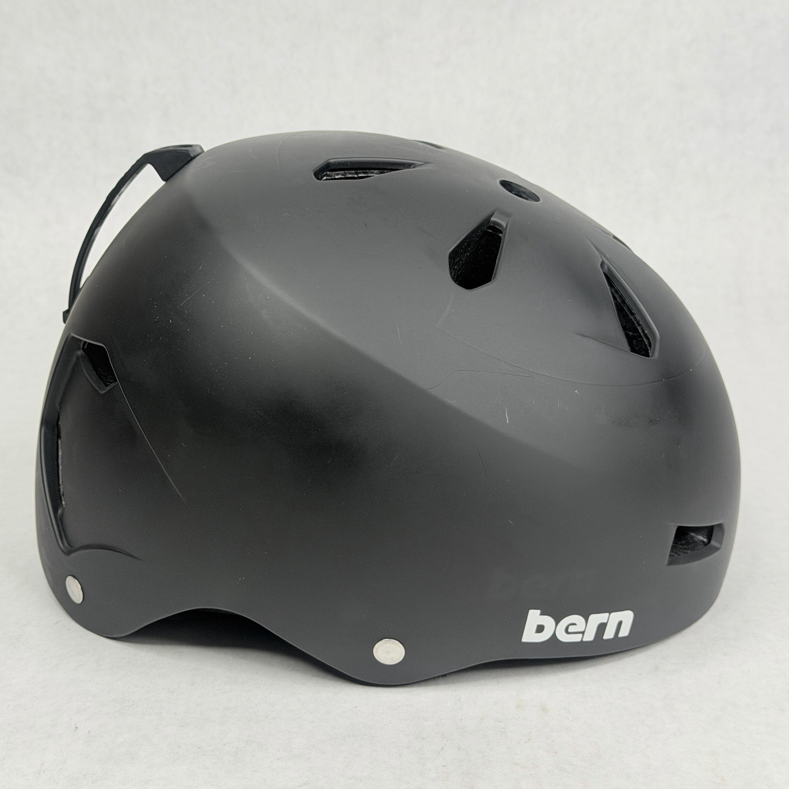Bern Macon EPS Winter Snow Helmet Matte Black Size Medium Unisex Snowboard Ski