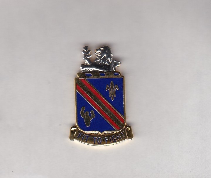 US ARMY 152nd INFANTRY REGIMENT crest DUI badge c/b clutchback G-23