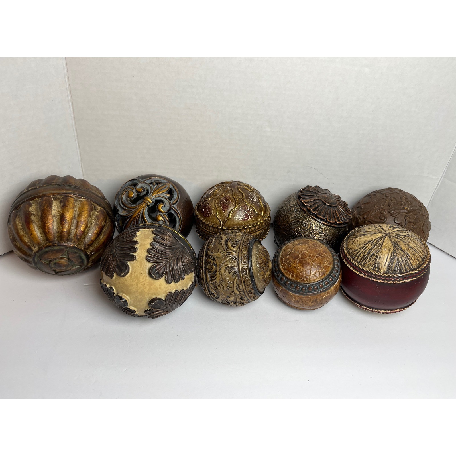 Vintage 9 Decorative Spheres Bowl Fillers Bronze Gold Fleur De Lis Medallion