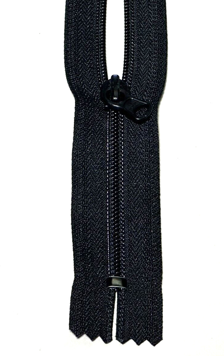 New YKK Nylon Coil Zippers Color Black 580 - Pack Of 100 - Length 6.5inch