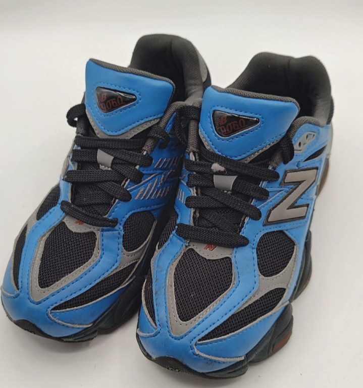 New Balance 9060 Boy's Sneakers Shoes Kids Size 5 Youth Blue Agate Colorway
