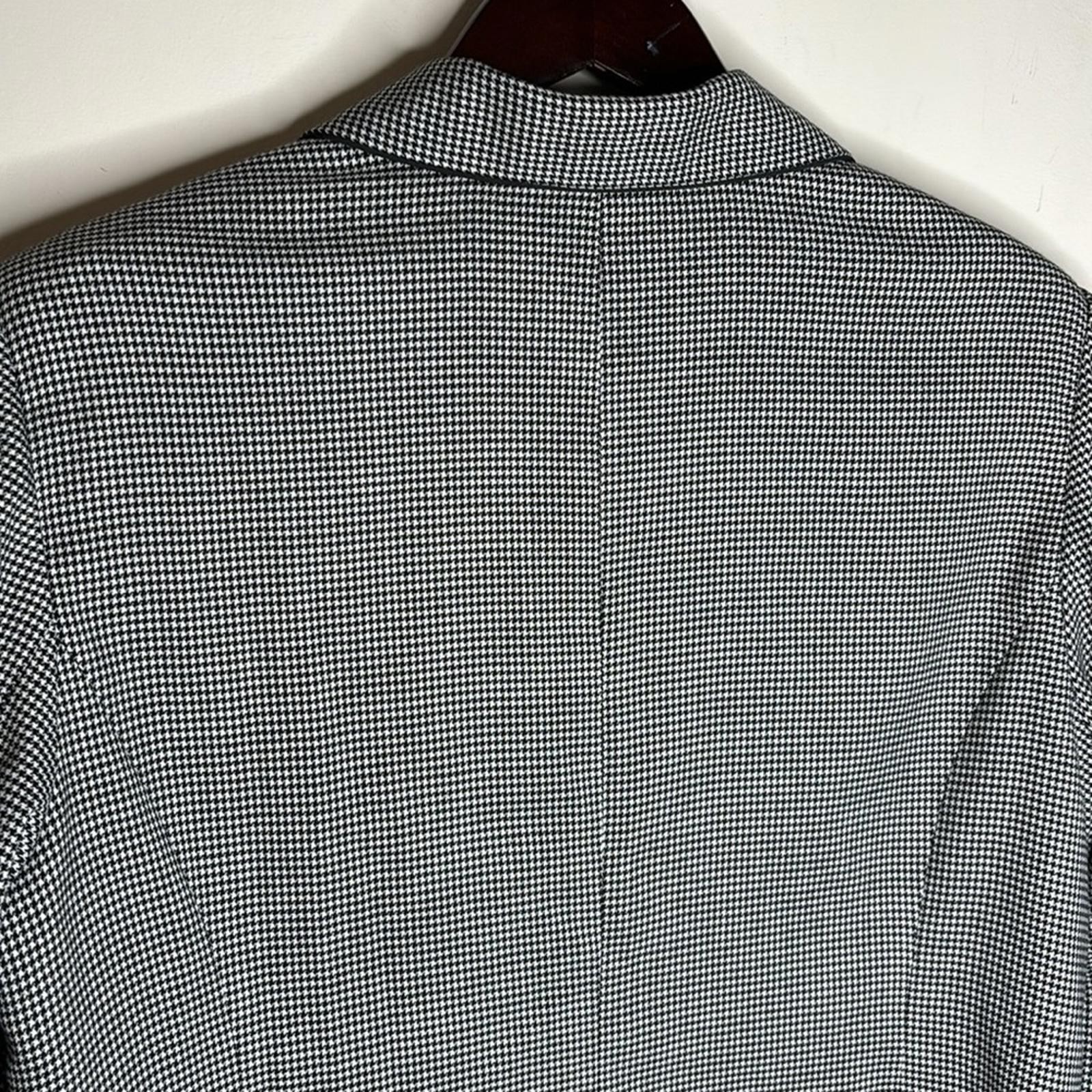 LINDOR Houndstooth Black & White Blazer - Size 16