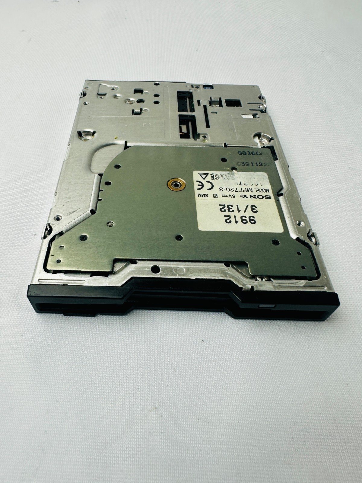 Sony MPF720-3 1.44MB 3.5 Slimline Floppy Disk Drive