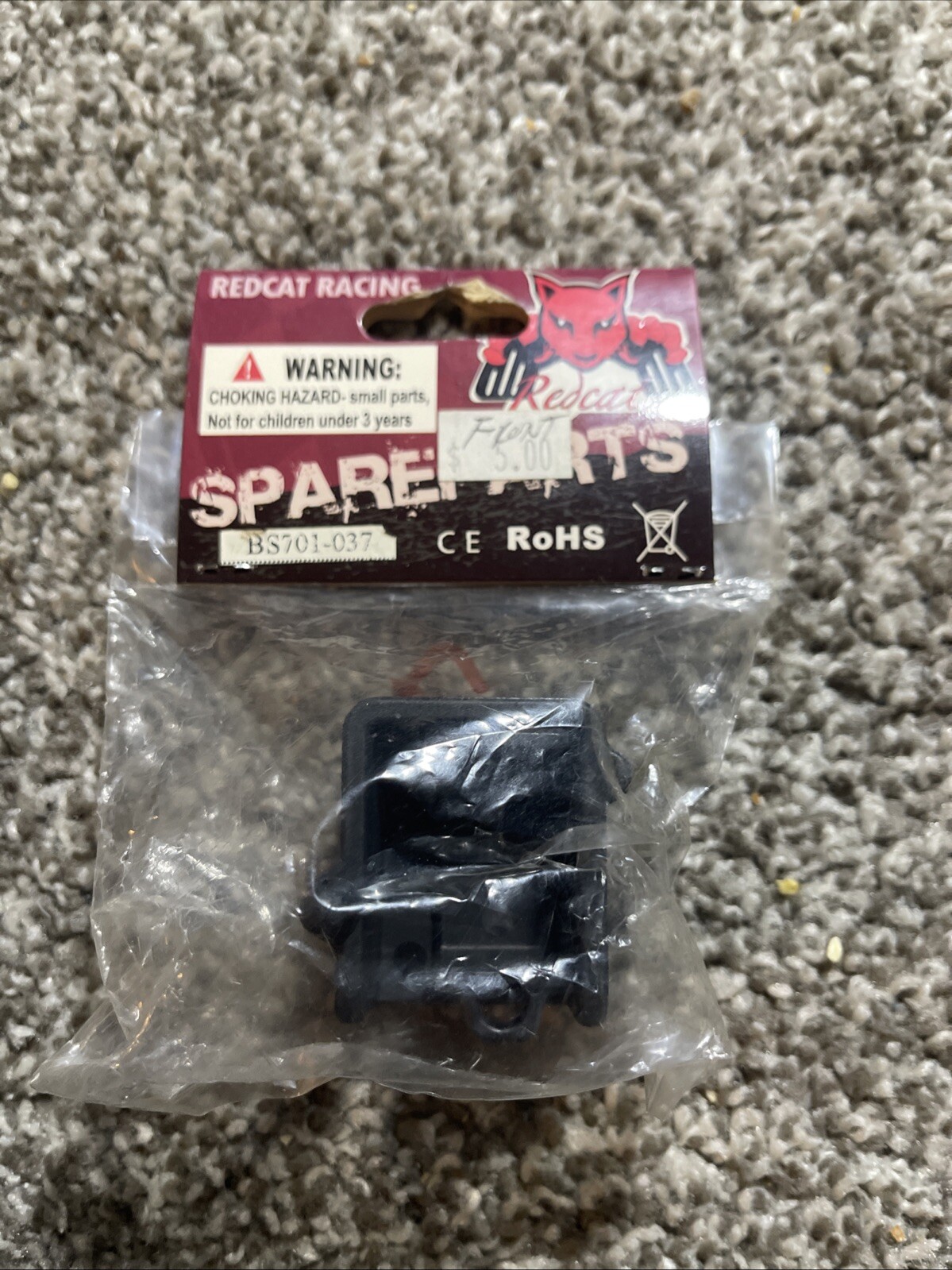Redcat Racing BS701-037 Battery Base and Cover Front  Caldera 10E BS701-037