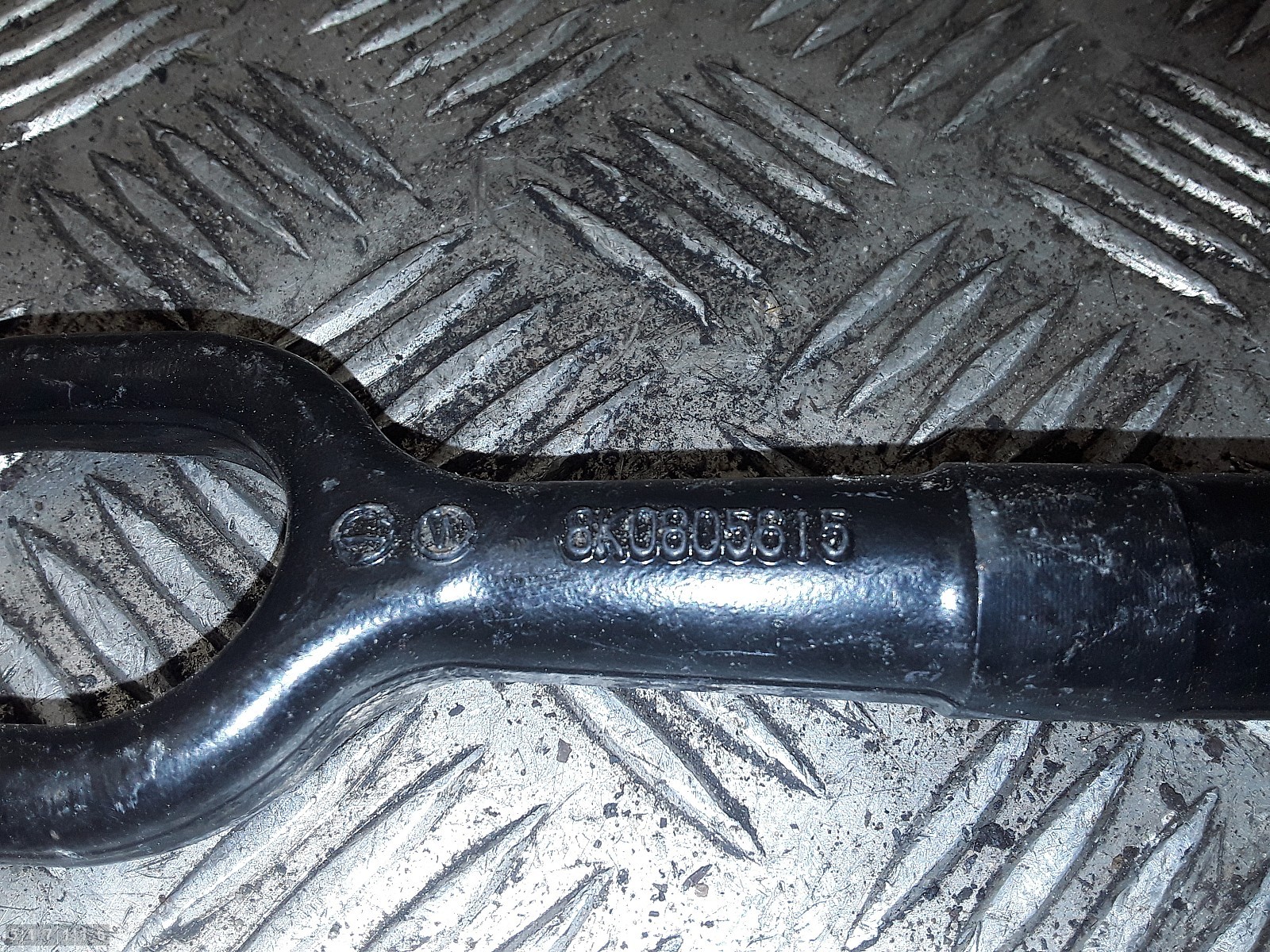 2009 SEAT EXEO TOWING EYELET HOOK 8K0805615