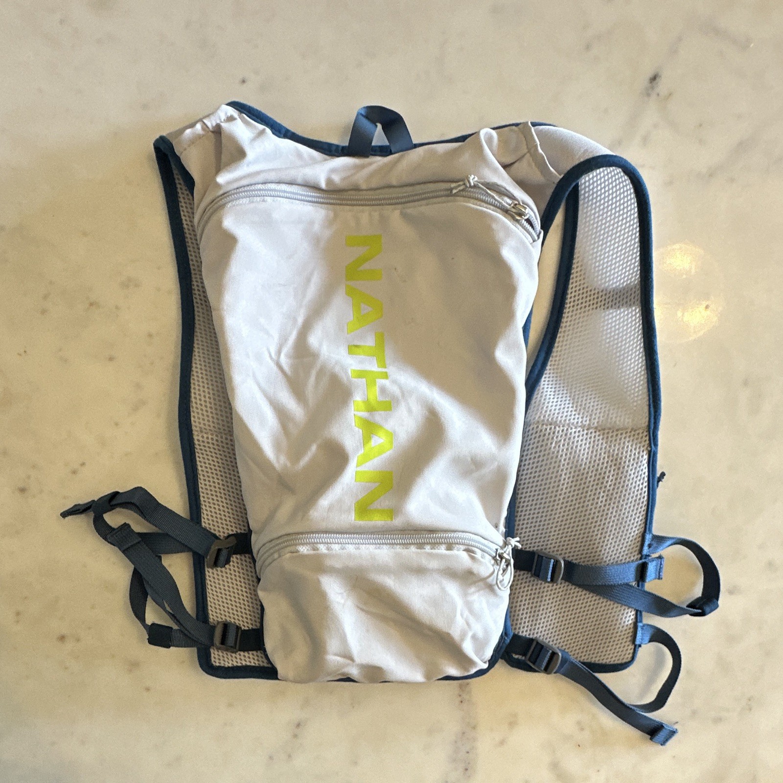 NATHAN Hydration Pack Vest Backpack Gray/Blue/Yellow