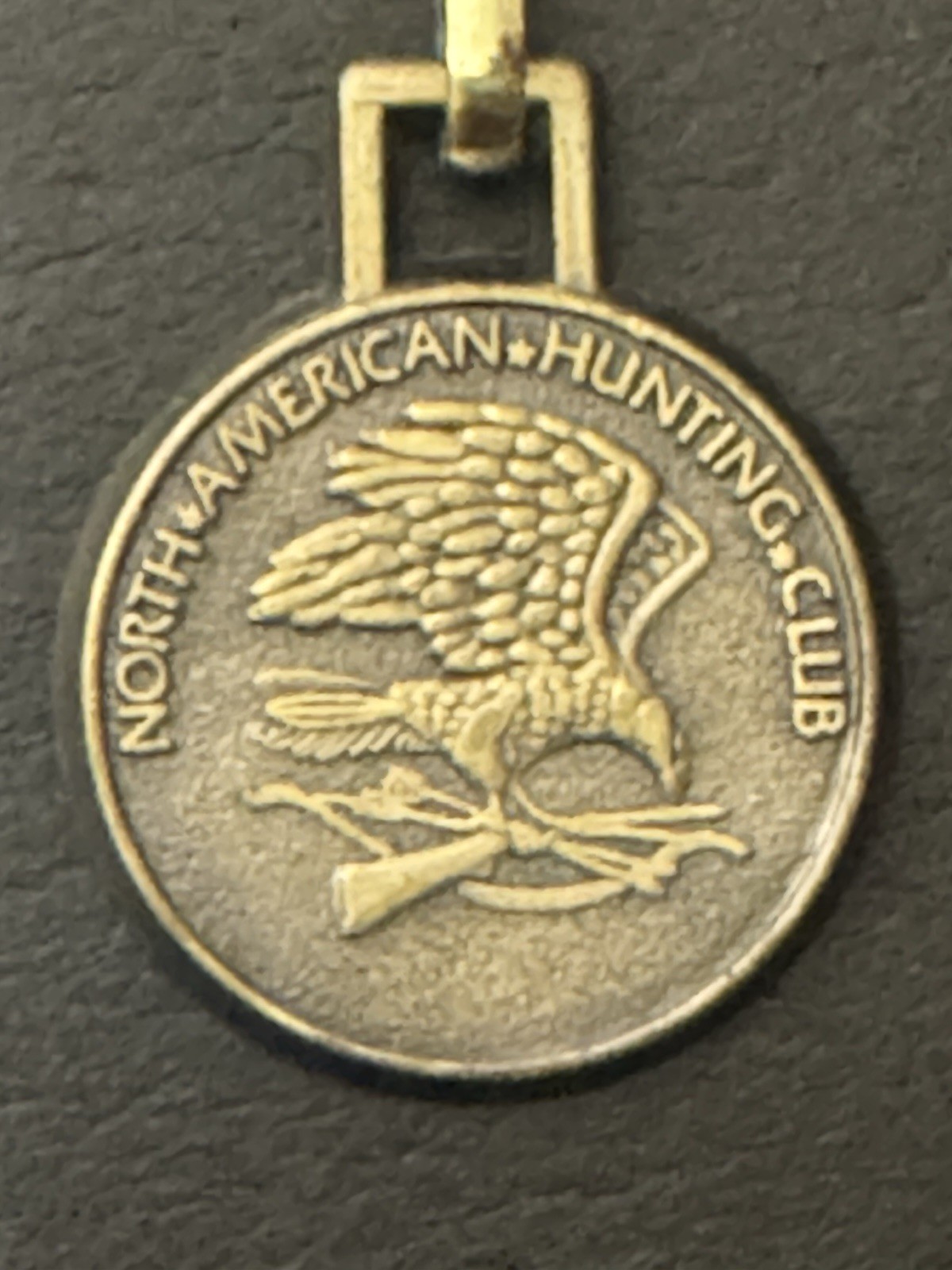 North American Hunting Club Member Zipper Pull Vintage Old Metal Zippull