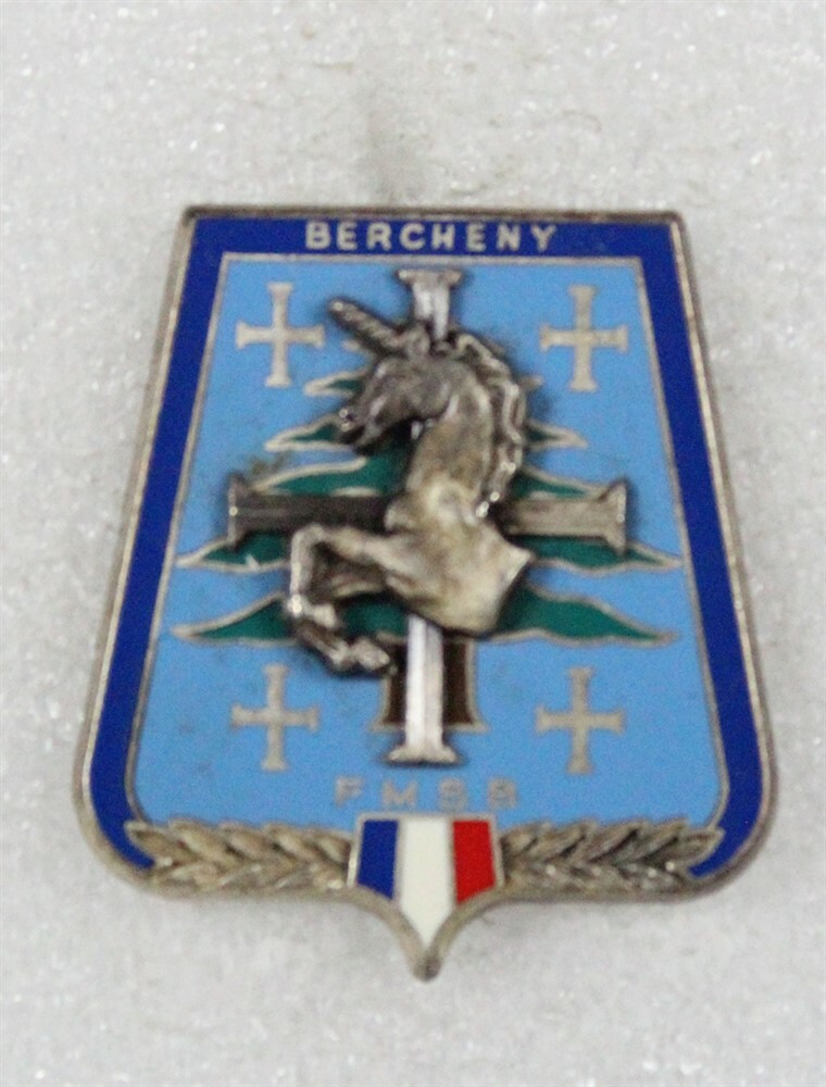 French Army Badge: 1e Regt Hussards Para FMSB (Liban)- Fraisse
