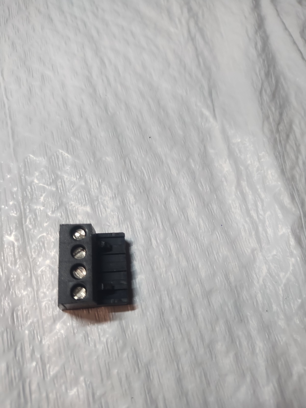 Audio Control Four Pin Connector