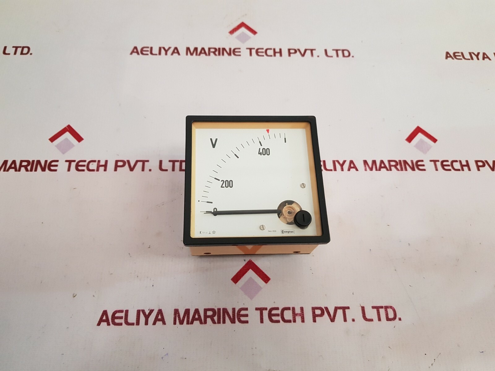 Crompton 244-02vg voltmeter 0-500v