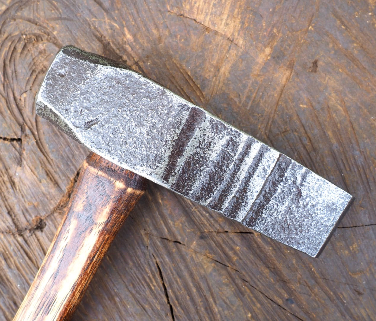 SHARP 4LB SLANT FACED STRAIGHT BUTCHER DIAGONAL CUT OFF BLACKSMITH HAMMER ANVIL