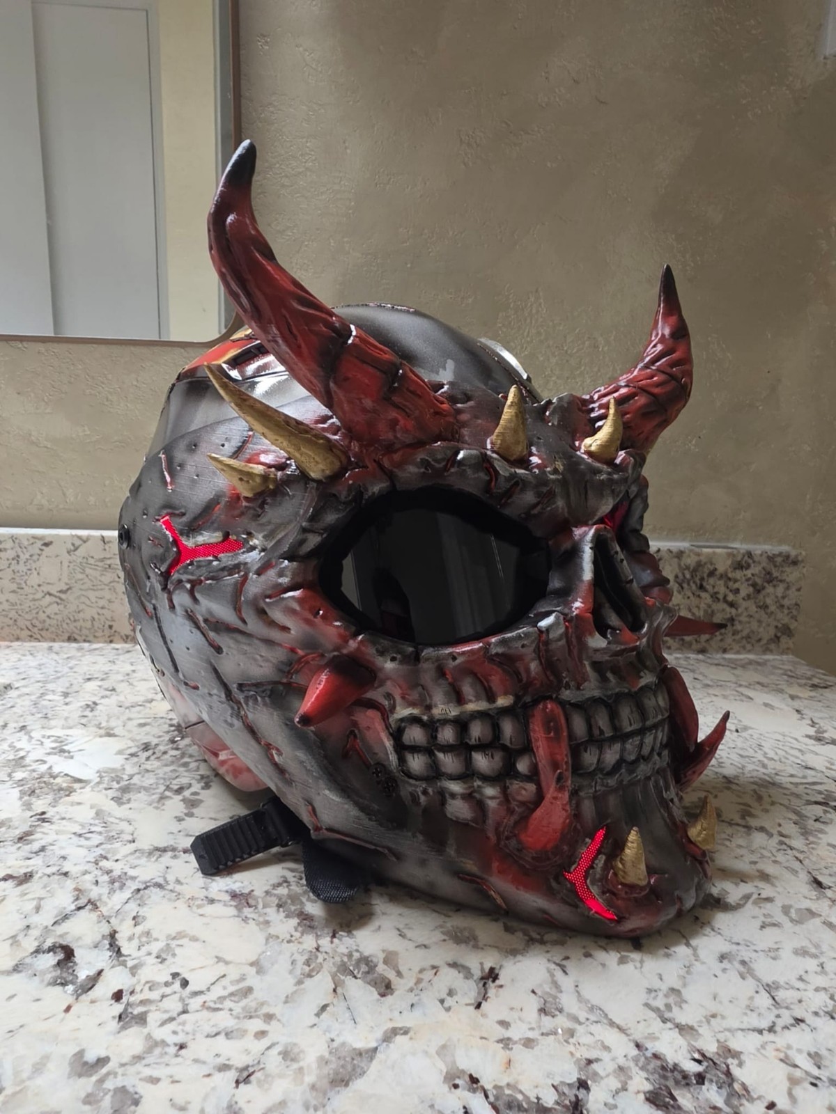 Custom Demon Skull Motorcycle Helmet with LEDs- Hight quality - DOT Approved