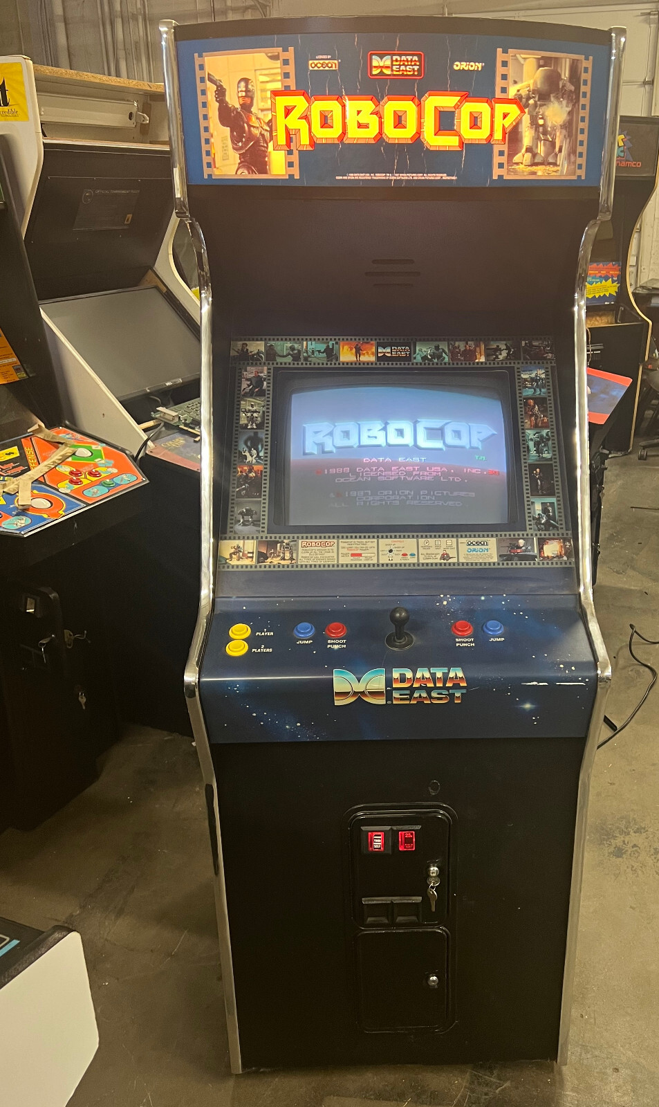 ROBOCOP ARCADE MACHINE by DATAEAST 1988 (Excellent) *RARE*