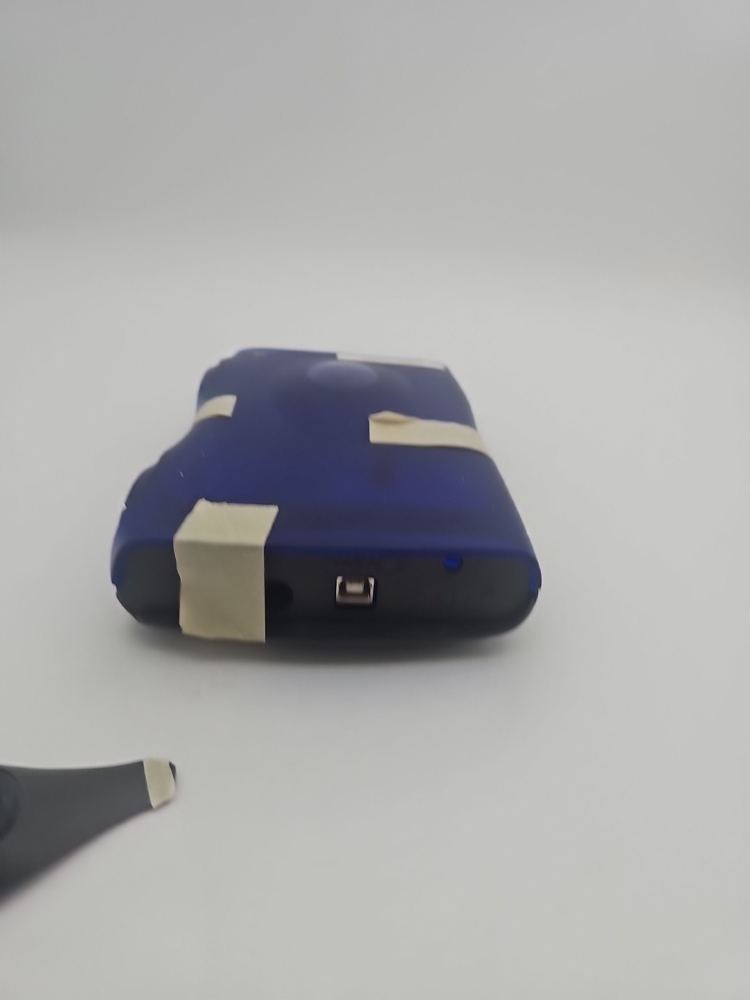 Iomega Zip 100 Z100USBS Powers On Disk stuck inside