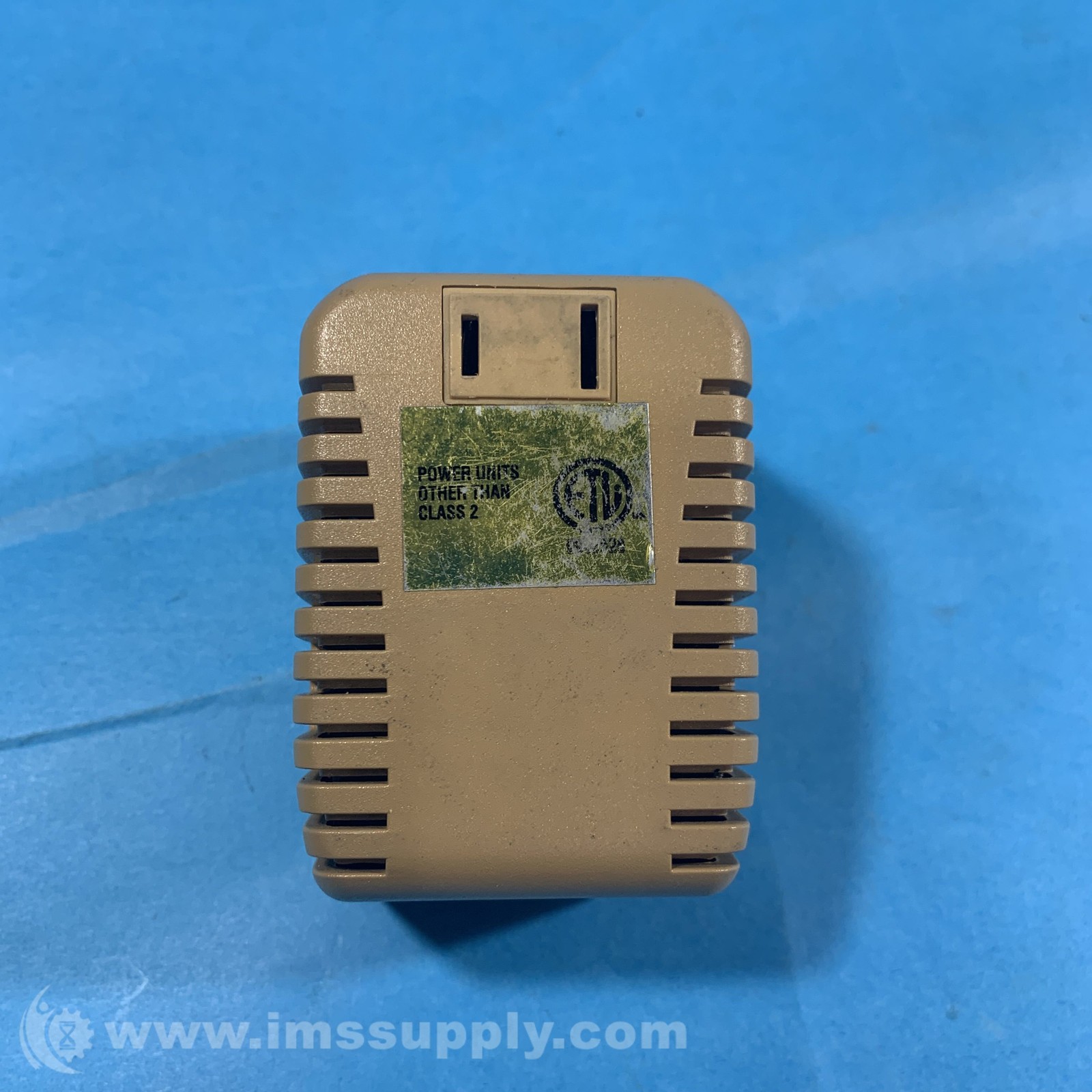 Radio Shack 273-1401A Converter USIP